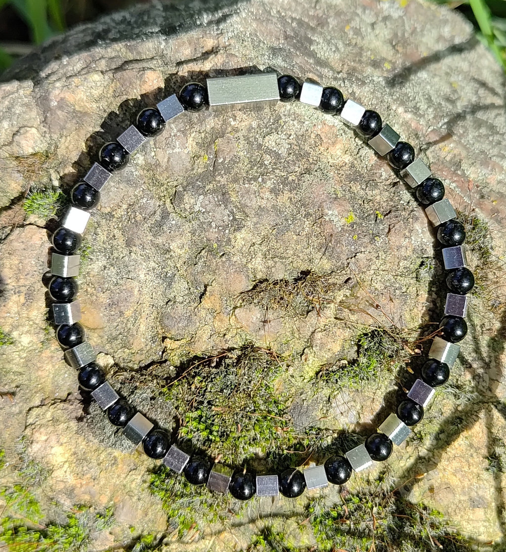 Onyx + Edelstahl, elastisches Armband mit Naturstein, 4 mm