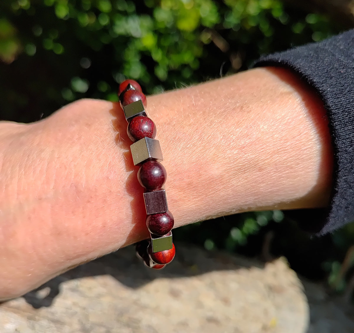 Sandelholz + Edelstahl, elastisches Armband, 8 mm