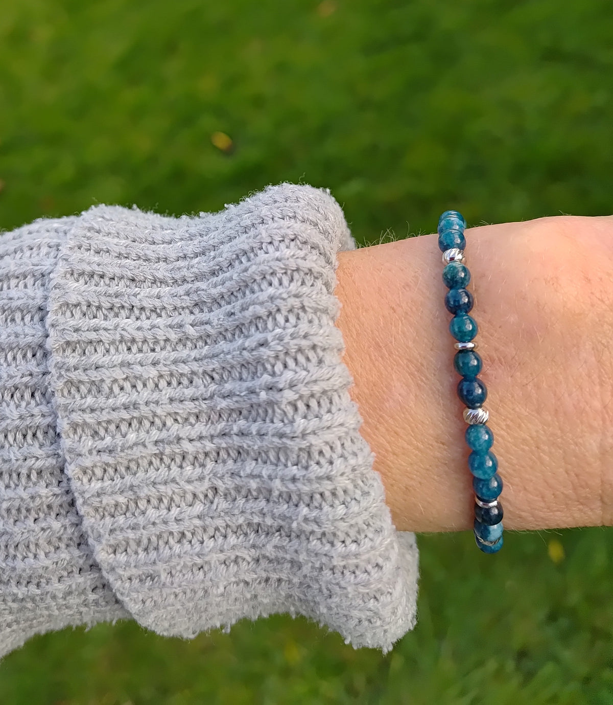 Apatit + Edelstahl, elastisches Armband mit Naturstein, 4 mm