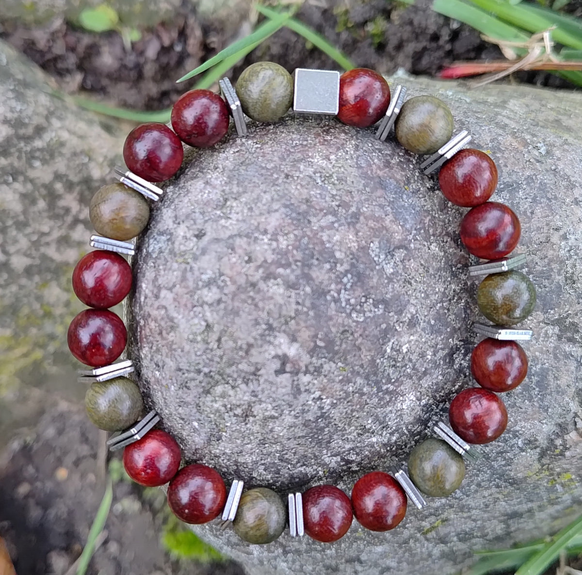Sandelholz + Edelstahl, elastisches Armband, 8 mm